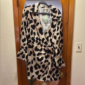 Leopard Print Women's wrap dress